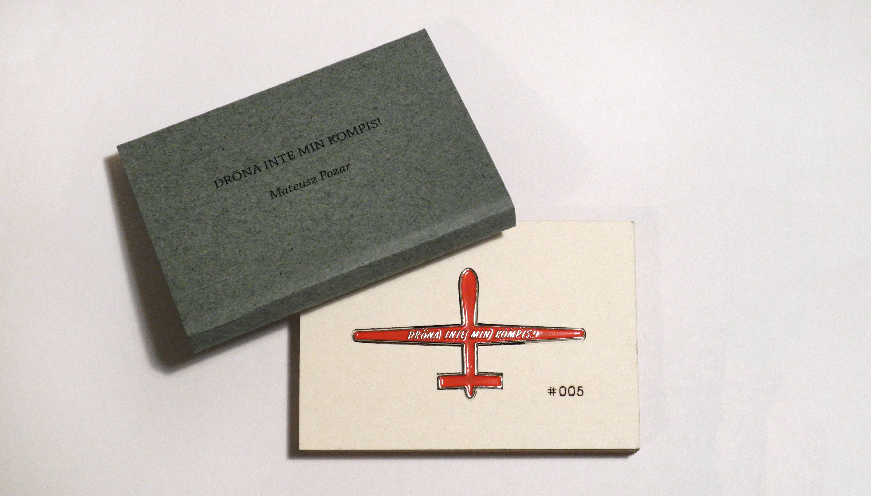 Image 1 of 4 from Dröna inte min kompis! - Click to view full size